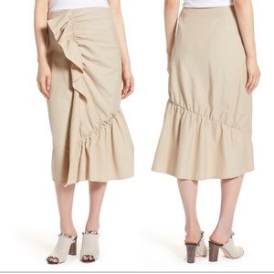 ⭐️ Offer B2G2! BUY 2 GET 2 FREE! 
Halogen Ruffle Skirt